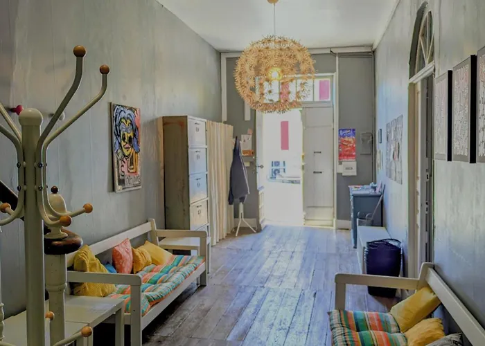 White Chapel Frühstückspension Condom